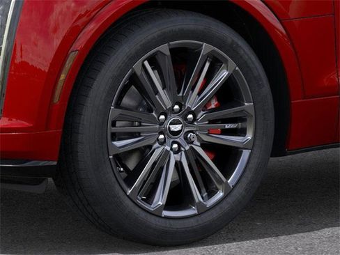 New 2026 Cadillac Lyriq V image 9