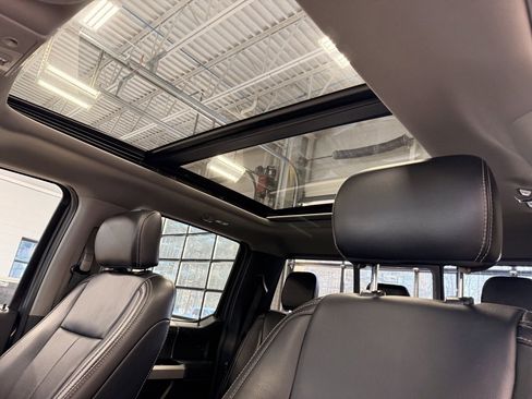 Used 2021 Ford F250 Lariat image 29