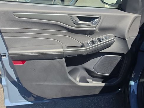 Used 2025 Ford Escape Active FWD image 6