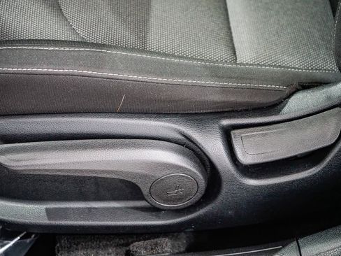 Used 2023 Kia Forte LXS image 19