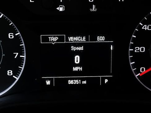 Used 2017 GMC Acadia SLE image 19