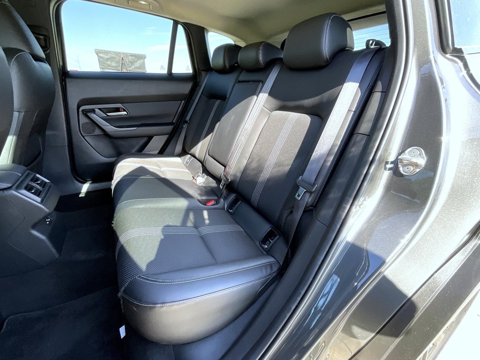 Used 2023 MAZDA CX-50 2.5 S w/ Cargo Package AWD/4WD image 21
