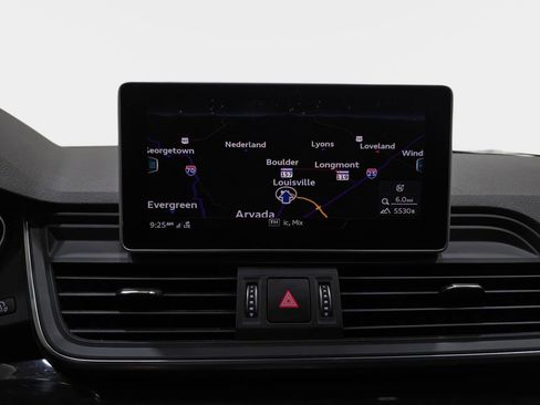 Used 2019 Audi Q5 2.0T Premium Plus w/ Premium Plus Package image 23