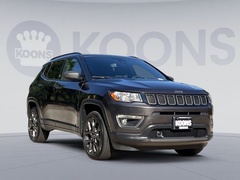 Used 2021 Jeep Compass Latitude w/ Sun and Sound Group AWD/4WD image 10