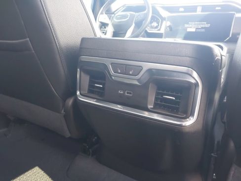 Used 2023 GMC Sierra 1500 Denali AWD/4WD image 34