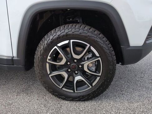 New 2026 Jeep Compass Trailhawk image 10