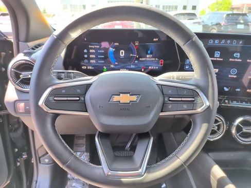 Used 2024 Chevrolet Blazer EV LT AWD/4WD image 22