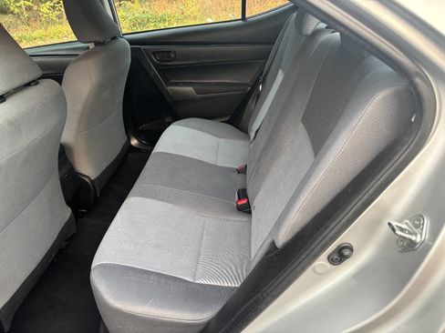 Used 2017 Toyota Corolla L image 18