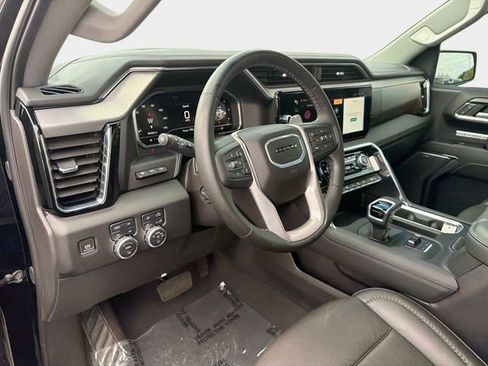 Used 2024 GMC Sierra 1500 Denali w/ Technology Package AWD/4WD image 21