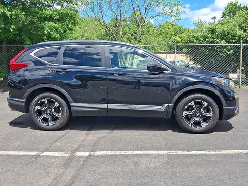 Used 2018 Honda CR-V Touring image 8