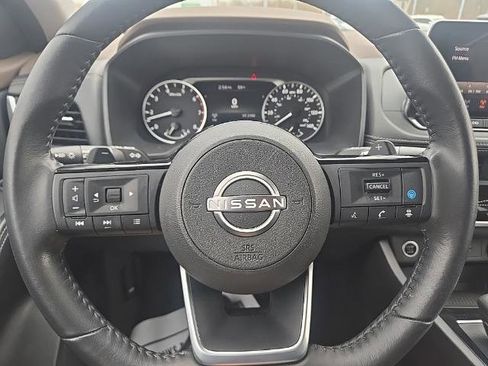 Certified 2023 Nissan Rogue SV w/ SV Premium B Package image 15