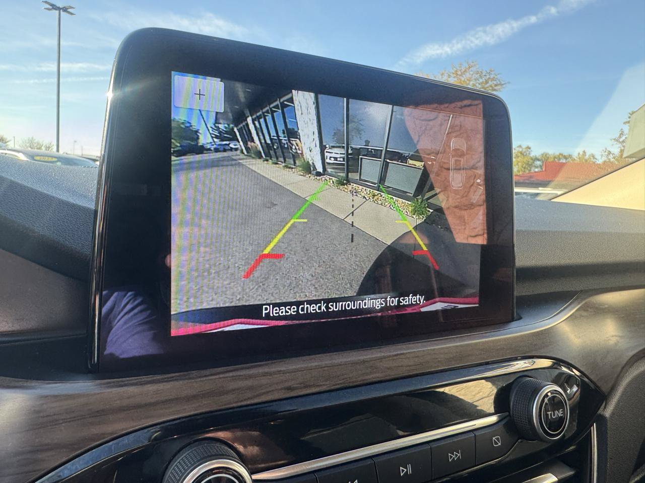 Used 2020 Ford Escape Titanium AWD/4WD image 5