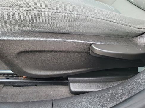 Used 2020 Chevrolet Sonic LT image 17