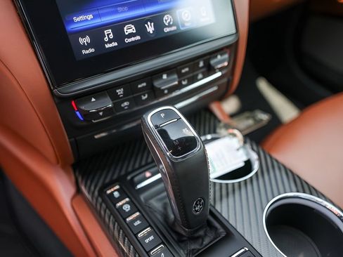 Used 2019 Maserati Quattroporte GTS GranLusso RWD image 50