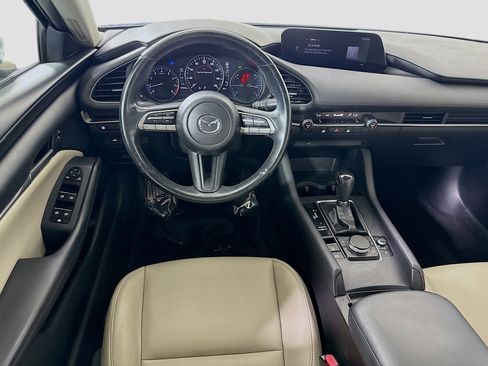 Used 2020 MAZDA MAZDA3 Sedan w/ Select Package image 17