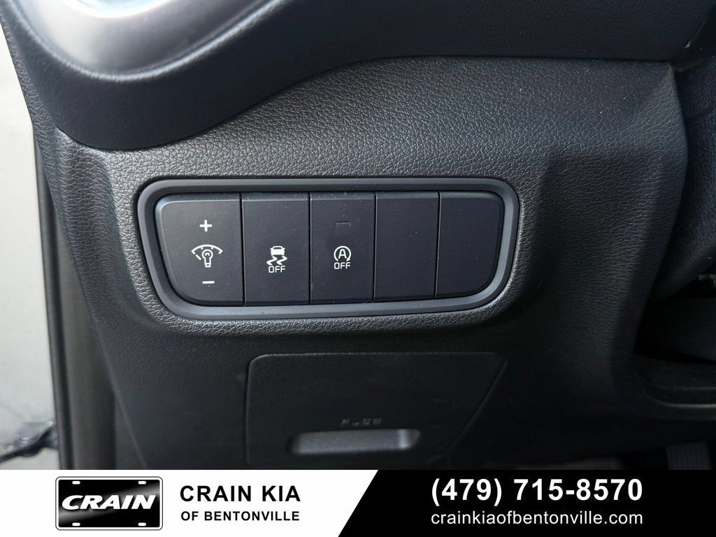 Certified 2024 Kia Soul LX w/ Option Group 015 FWD image 12