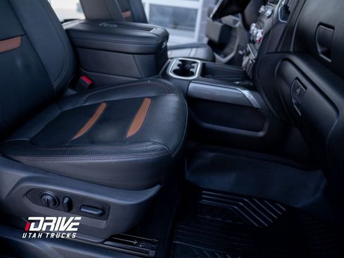 Used 2020 GMC Sierra 1500 AT4 image 23