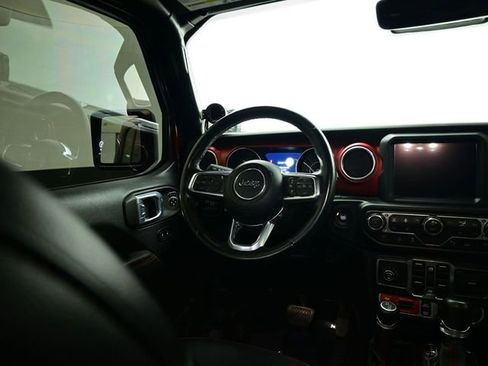 Used 2021 Jeep Gladiator Rubicon AWD/4WD image 38