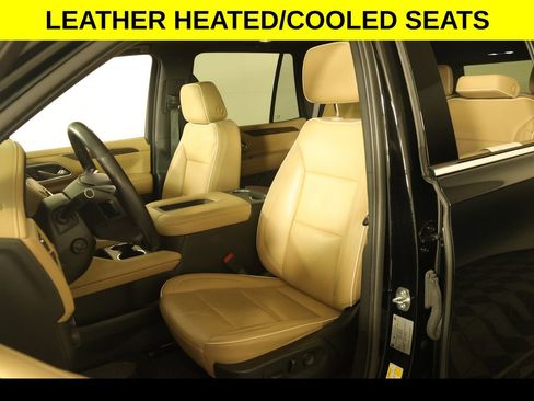 Used 2021 Chevrolet Tahoe Premier w/ Premium Package image 4