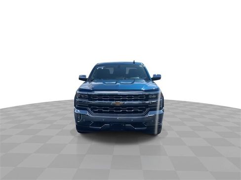 Certified 2018 Chevrolet Silverado 1500 LTZ image 3