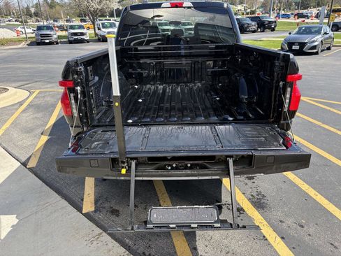 New 2025 Ford F150 Lightning Flash AWD/4WD image 8