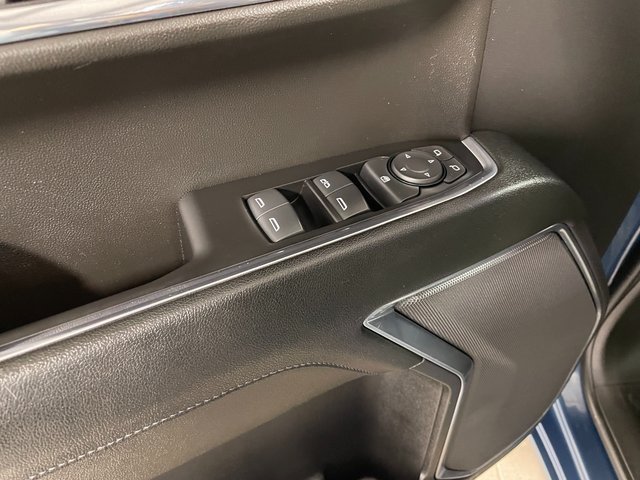 Used 2024 Chevrolet Silverado 1500 LT AWD/4WD image 19