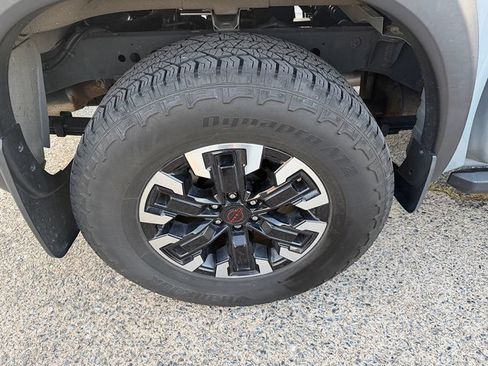 Used 2024 Nissan Frontier PRO-4X w/ Technology Package AWD/4WD image 20