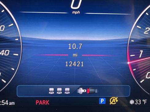 Certified 2025 Mercedes-Benz C 300 Sedan image 27