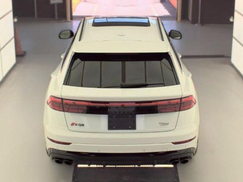 Used 2024 Audi SQ8 Premium Plus w/ S Sport Package AWD/4WD image 5