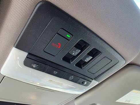 Used 2022 Mitsubishi Outlander SE image 38