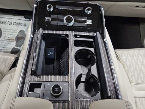 Used 2024 Lincoln Navigator Black Label image 14