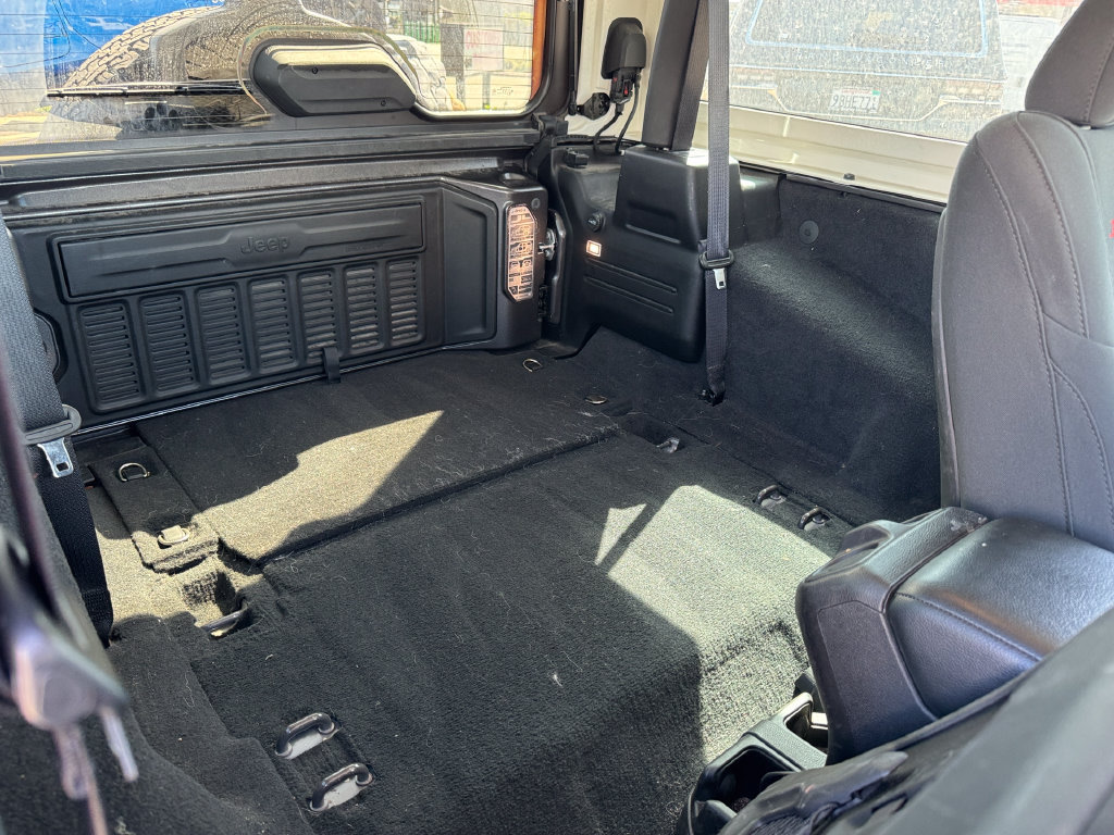 Used 2021 Jeep Wrangler Rubicon AWD/4WD image 19