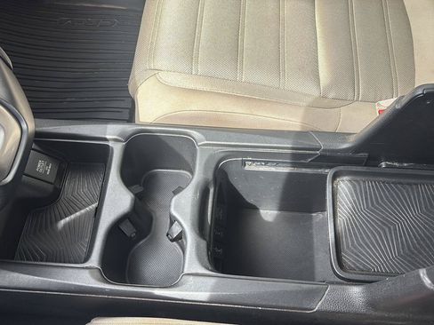 Used 2017 Honda CR-V EX image 17