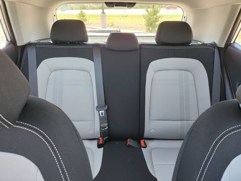 New 2026 Hyundai Venue SEL FWD image 23