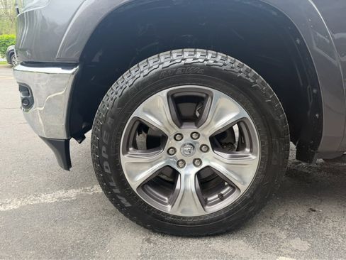 Used 2020 RAM 1500 Laramie AWD/4WD image 13