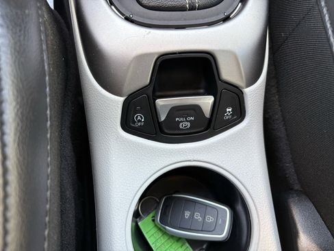 Used 2018 Jeep Compass Latitude image 29