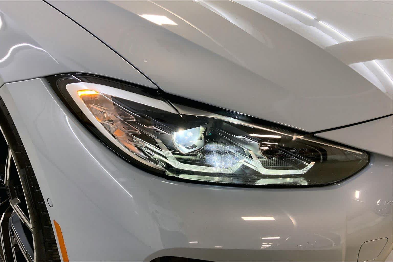 Used 2024 BMW i4 xDrive40i w/ M Sport Package AWD/4WD image 27