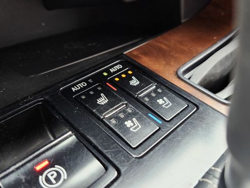 Used 2022 Lexus RX 450hL AWD w/ Premium Package image 9