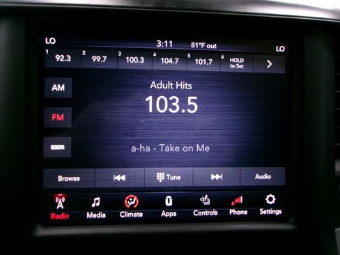 Used 2019 RAM 1500 Big Horn AWD/4WD image 4