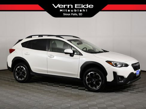Used 2022 Subaru Crosstrek 2.0i Premium AWD/4WD image 1