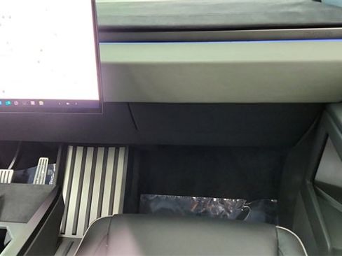 Used 2024 Tesla Cybertruck Cyberbeast image 34