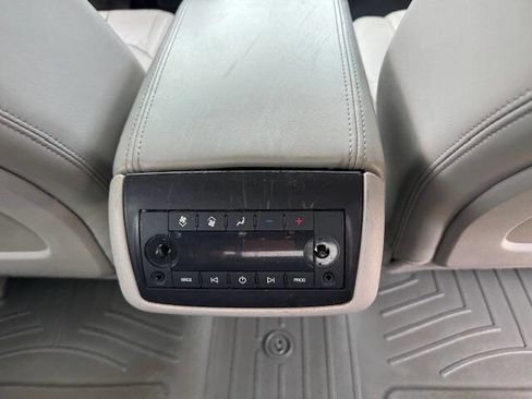 Used 2012 GMC Acadia SLT w/ LPO, 'HIT The Road' Package FWD image 23