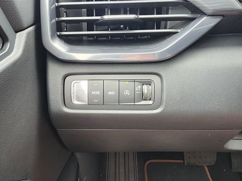 New 2026 GMC Acadia AT4 w/ Luxury Package AWD/4WD image 19