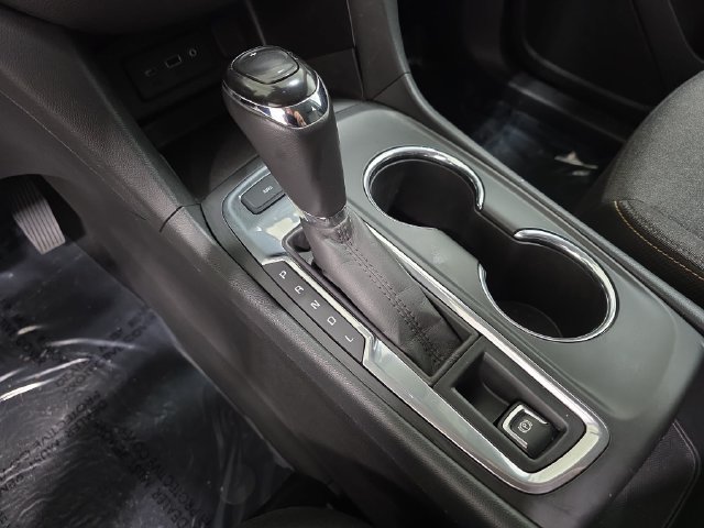 Used 2019 Chevrolet Equinox LT AWD/4WD image 25