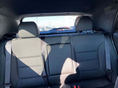 Used 2024 Chevrolet TrailBlazer RS w/ Convenience Package image 40