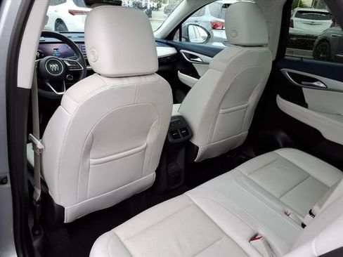 Used 2024 Buick Envision Avenir AWD/4WD image 17