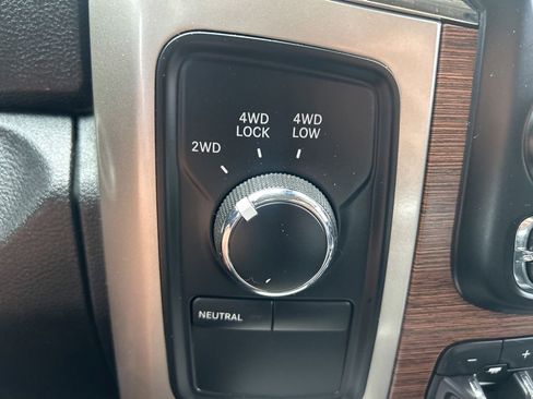Used 2017 RAM 2500 Laramie w/ Off Road Package AWD/4WD image 17