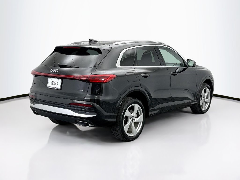 Certified 2025 Audi Q5 Premium w/ Premium Plus AWD/4WD image 5