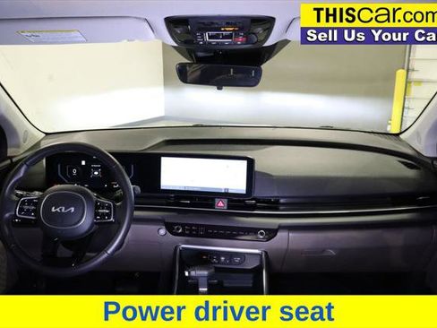 Used 2025 Kia Carnival SX image 18