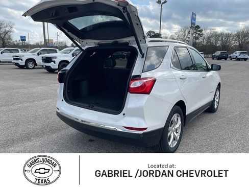 Used 2021 Chevrolet Equinox Premier image 30